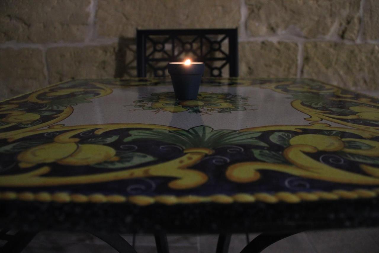 Bed and Breakfast Il Giardino Della Scuncerta Lecce Exterior foto