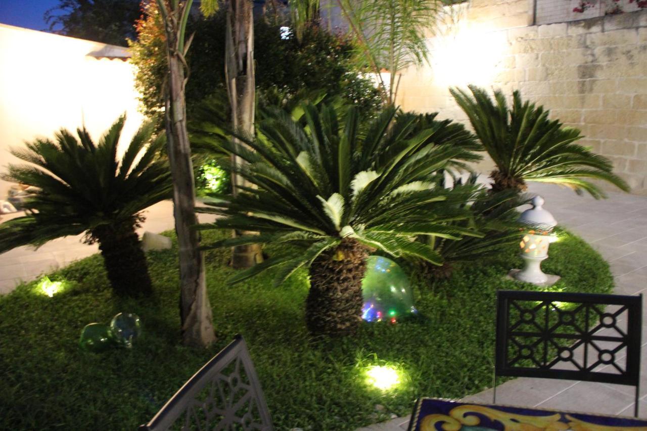 Bed and Breakfast Il Giardino Della Scuncerta Lecce Exterior foto